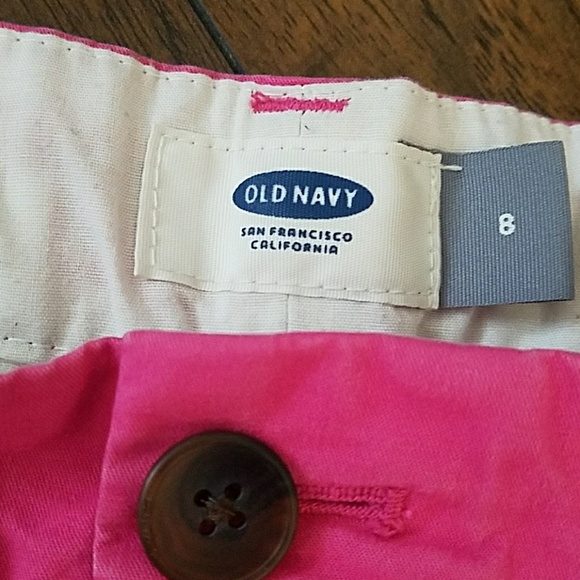 Old navy shorts - Picture 3 of 3